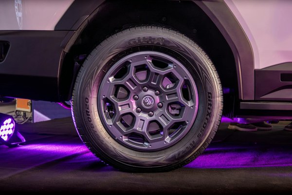 Comment bien entretenir vos bottes moto